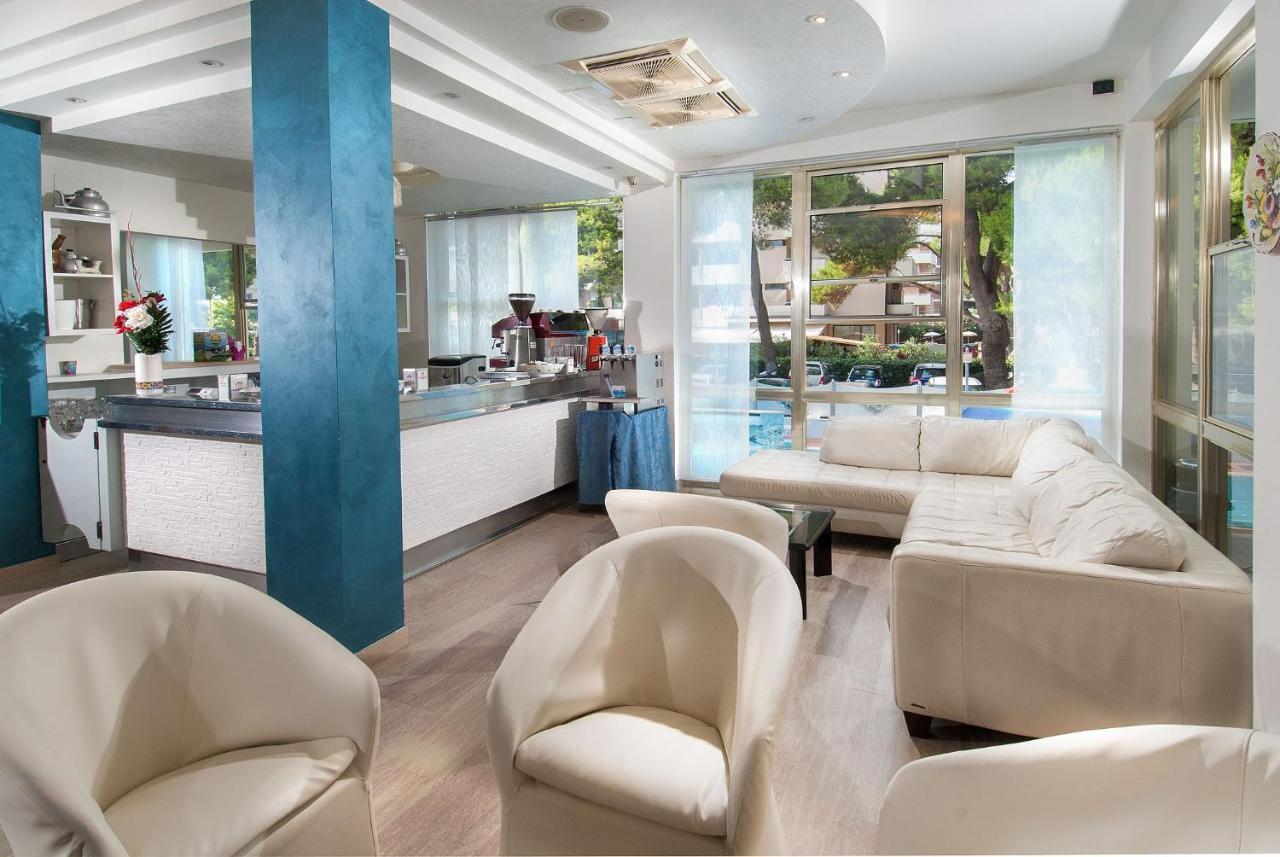 Hotel Atlantic Giulianova Zewnętrze zdjęcie