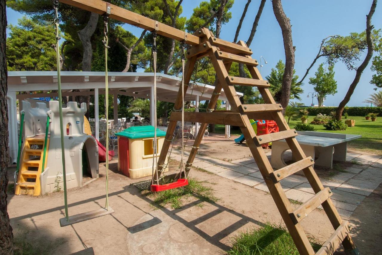 Hotel Atlantic Giulianova Zewnętrze zdjęcie