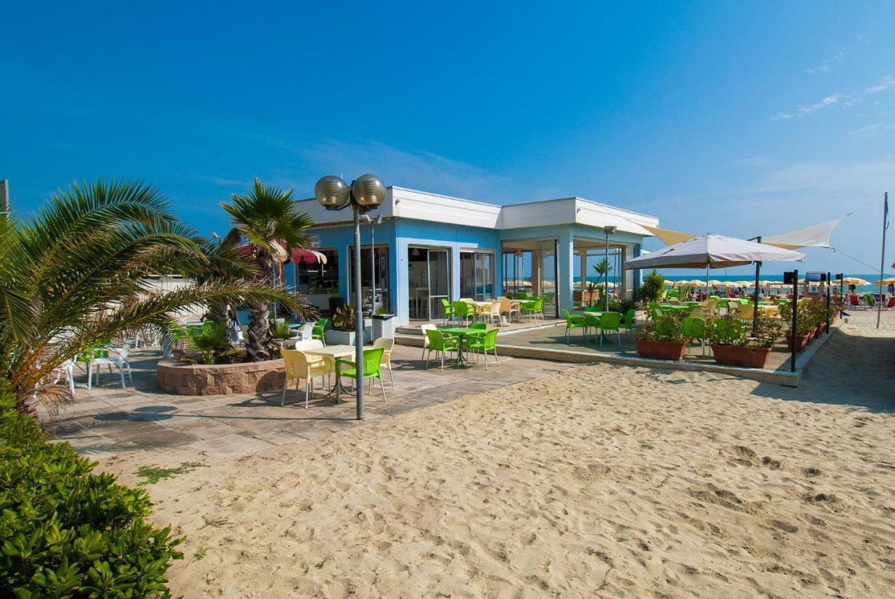Hotel Atlantic Giulianova Zewnętrze zdjęcie