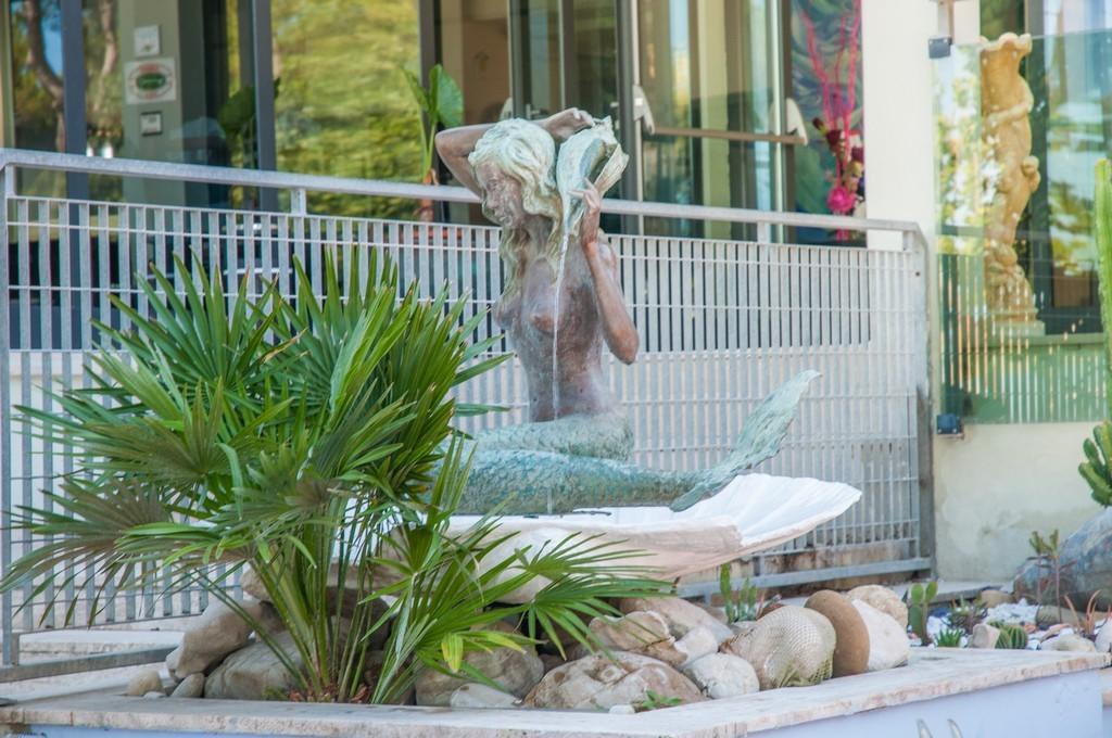 Hotel Atlantic Giulianova Zewnętrze zdjęcie